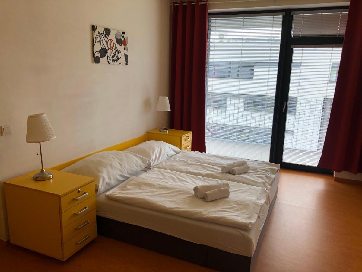 Office Apartments Brno Esterno foto